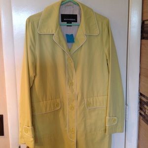☔️WeatherProof Trench☔️Soft Lime Color